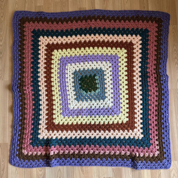 Vtg Handmade Granny Crochet Afghan throw Blanket 42”x42” Roseanne Style Granny ￼ - Picture 1 of 12